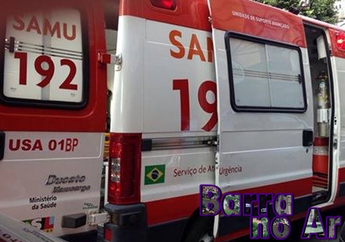 Motociclista bate em caminhão de lixo na Boca do Mato