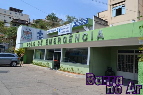 Caminhão tomba e dois se ferem na Lúcio Meira